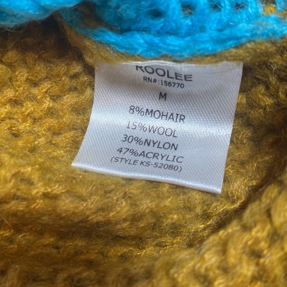 Roolee color block crew neck sweater - Picture 7 of 7